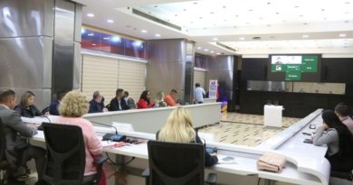 Venezuela y Singapur avanzan en conversaciones sobre cooperación aeroportuaria