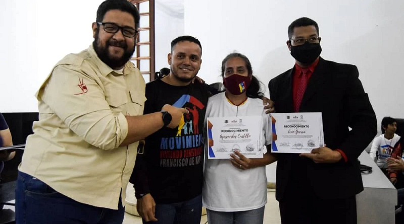 Concejo Municipal de Caracas entrega 100 reconocimientos a líderes y lideresas del Movimiento Viviendo Venezolano
