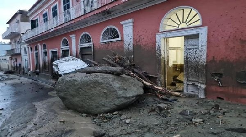 Deslizamientos de tierra en Italia dejan 13 desaparecidos