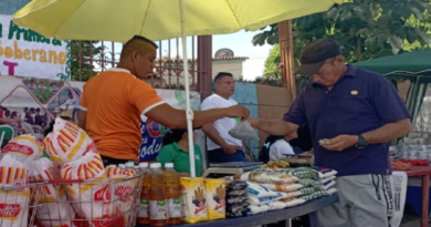 Distribuyen proteína animal a familias de la Base de Misiones “28 de Febrero” en Apure