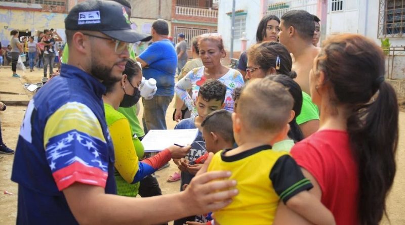 Estado Mayor de Alimentación evalúa atenciones en Las Tejerías y El Castaño en Aragua