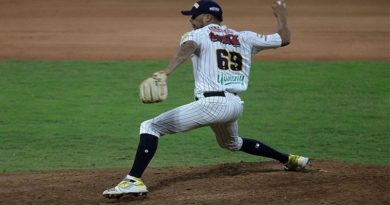 Leones se impuso 3-2 a los Bravos en el Universitario