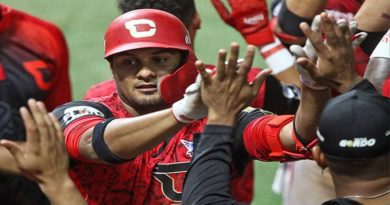Cardenales vence a Tiburones en Macuto con Grand Slam de Jermaine Palacios