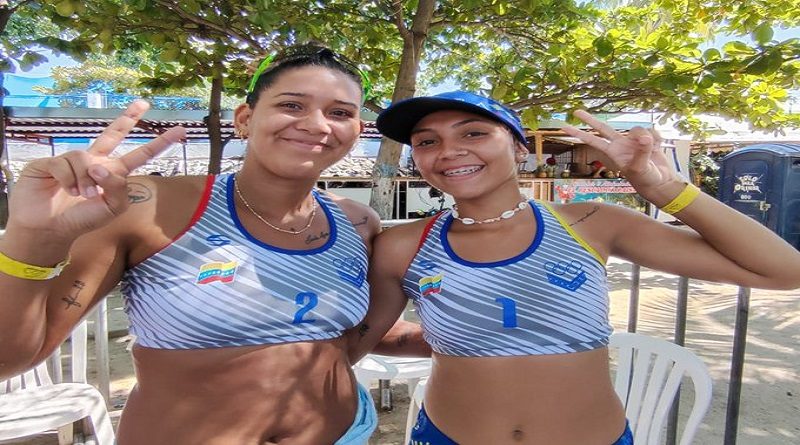 Selección Femenina de Voleibol en cuartos de finales en I Juegos Centroamericanos