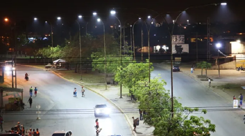 Inician plan de alumbrado en avenida Rómulo Gallegos de Maturín