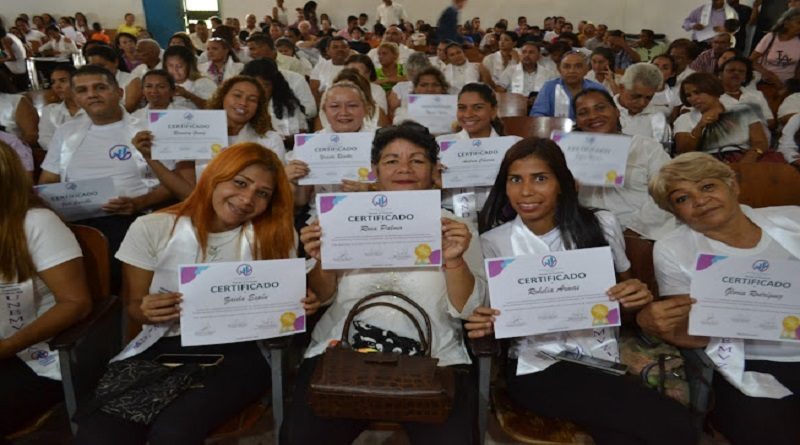 Más de 300 mirandinos fueron certificados como emprendedores en Valles del Tuy