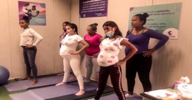 Inmerca y su programa social “Por Amor a la Mujer” instruye a mujeres gestantes en Coche