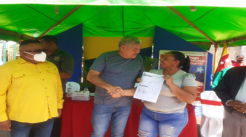 INTU otorga títulos de tierras a más de 860 familias del país