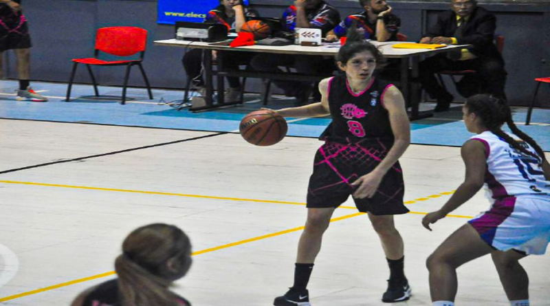 Ivaney Márquez se alzó con el premio de Más Valiosa de la Superliga Femenina de Baloncesto