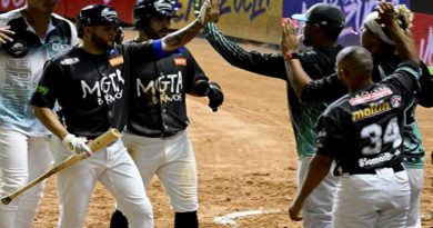 Bravos vence a Tigres en Macuto