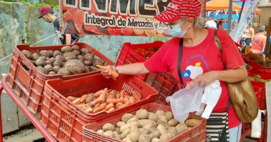 Misión Alimentación atiende a familias del 23 de Enero en Caracas