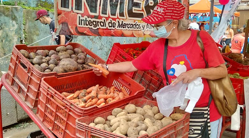 Misión Alimentación atiende a familias del 23 de Enero en Caracas