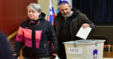La independiente Natasa Pirc Mus y el conservador Anze Logar se disputan este domingo la presidencia de Eslovenia