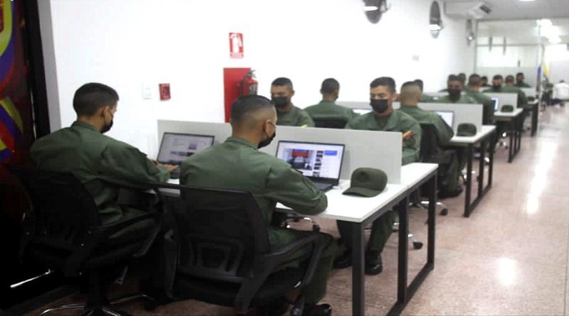 Inauguran Sala de Computación y Biblioteca Virtual para cadetes de la GNB