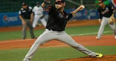Águilas gana duelo de pitcheo a los Caribes
