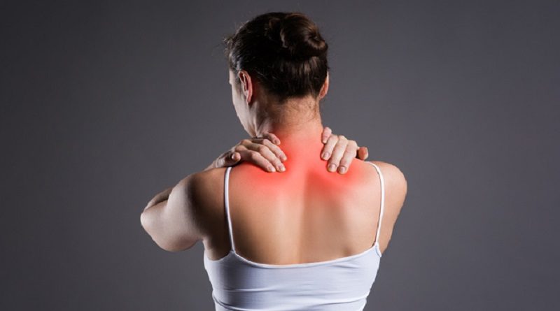 Conoce cómo aliviar el dolor de cuello y hombros