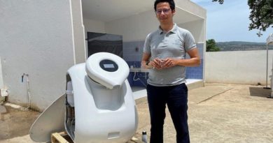 Generador portátil de agua potable produce hasta 30 litros al día a partir del aire