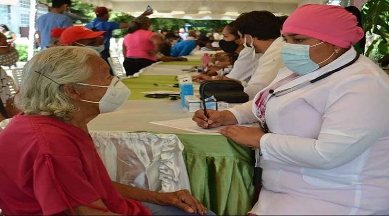 Jornada integral de salud atiende a más de 458 adultos mayores en Mariño estado Aragua