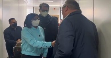 Vicepresidenta Delcy Rodríguez se reúne en La Haya para presentar objeción a demanda unilateral de Guyana