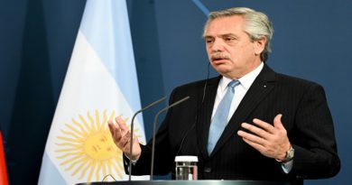 Presidente argentino aboga por institucionalización de la Celac