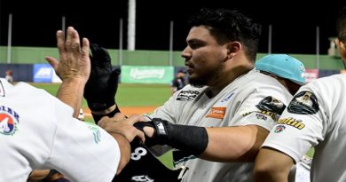 Bravos superan 10-5 a los Cardenales en Macuto
