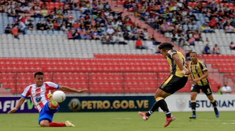 Clásico Andino en la primera fase de la Sudamericana