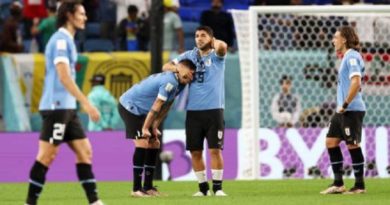 Uruguay vence 2-0 a Ghana pero no evita su eliminación del Mundial
