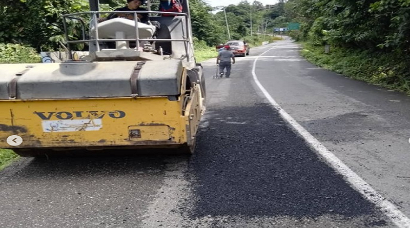Rehabilitan vialidades con plan de bacheo en Trujillo
