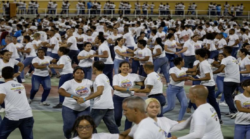 Venezuela obtiene Récords Guinness de la rueda de salsa casino más grande del mundo