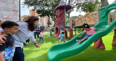 Misión Venezuela Bella inspecciona trabajos de reestructuración de la Plaza Miranda en Caracas
