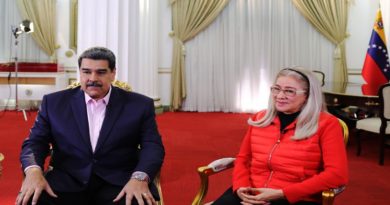 Presidente Maduro: Es realmente admirable como el Comandante Chávez frente al pueblo dejó por escrito los caminos de la Revolución