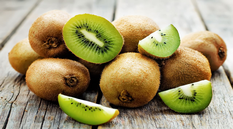 Conozca la bebida con pepino y kiwi para bajar de peso