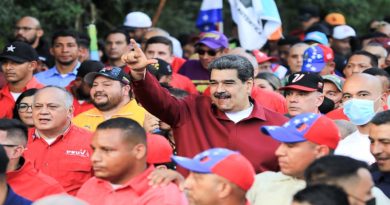 Presidente Maduro exhorta al pueblo peruano consiga el camino de la democracia plena