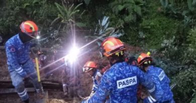 Al menos 21 fallecidos en Malasia tras un deslizamiento de tierra﻿