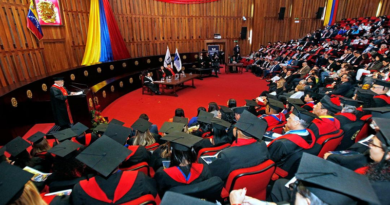 Más de 50 profesionales judiciales recibieron títulos de magister y especialización en el TSJ