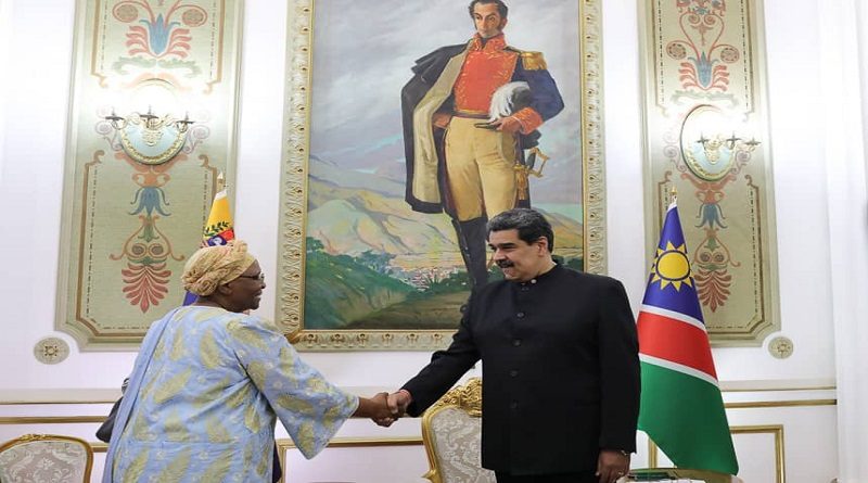 Presidente Maduro recibe a vice primera ministra y canciller de Namibia