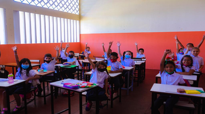 Rehabilitan U.E. Anibal Dominicci de Pozuelos en Anzoátegui