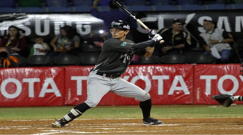 Tomo Otosaka brilla con los Bravos de Margarita