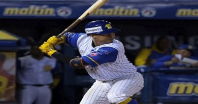 Campocorto Edwin García vestirá la camiseta de los Saraperos del Saltillo en México