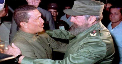 Venezuela rememora los 28 años del primer encuentro entre los comandantes Hugo Chávez y Fidel Castro