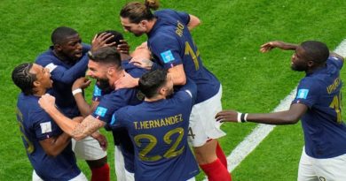 Francia le gana 2-1 a Inglaterra y enfrentará a Marruecos en la semifinal