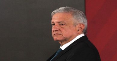 Presidente López Obrador pide “para restablecer el orden democrático” elecciones en el Perú