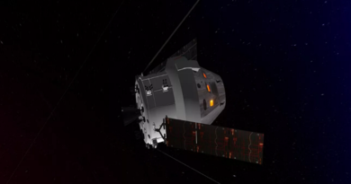 Cápsula Orion emprende regreso a la Tierra