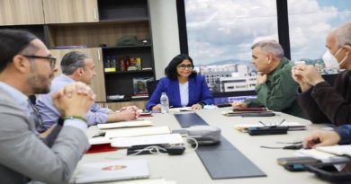 Gobierno Nacional traza acciones en defensa del mercado cambiario y la tasa oficial