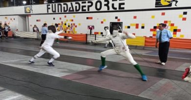 Más de 300 atletas de esgrima compiten en la Copa Navidad 2022 en Carabobo