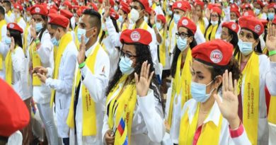 Más de 3 mil graduandos egresan de la Universidad de las Ciencias de la Salud Hugo Chávez Frías