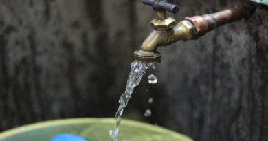 Sustituyen tuberías de agua en Santa Teresa del Tuy e Higuerote