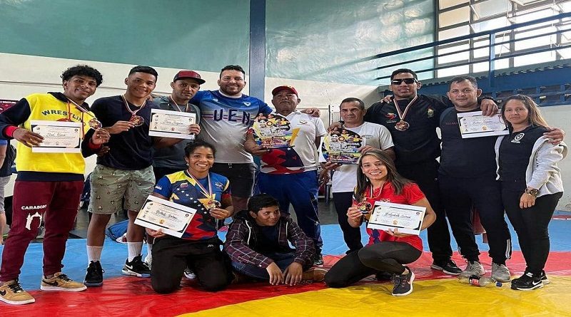 Carabobo se titula campeón en Nacional de Lucha