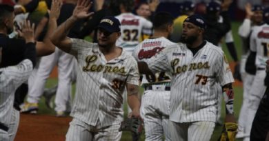 Alí Castillo comandó triunfo de los Leones 6-5 sobre los Tiburones