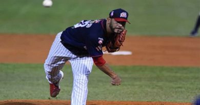 Tigres blanqueó a los Tiburones en Maracay